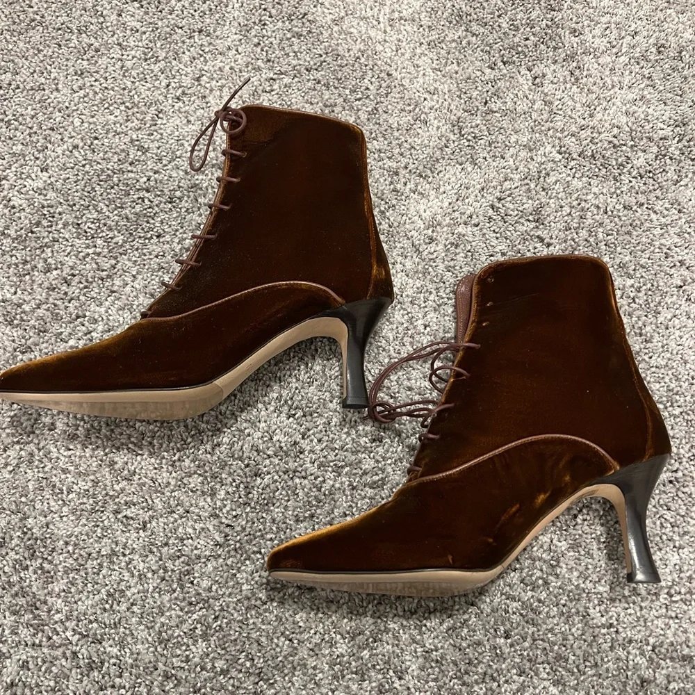 NWOB Doen Dasha Boots in Hickory Velvet Sz 41 - Picture 3 of 9